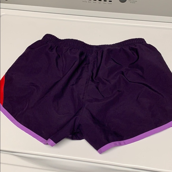 Nike Running shorts - Picture 8 of 9